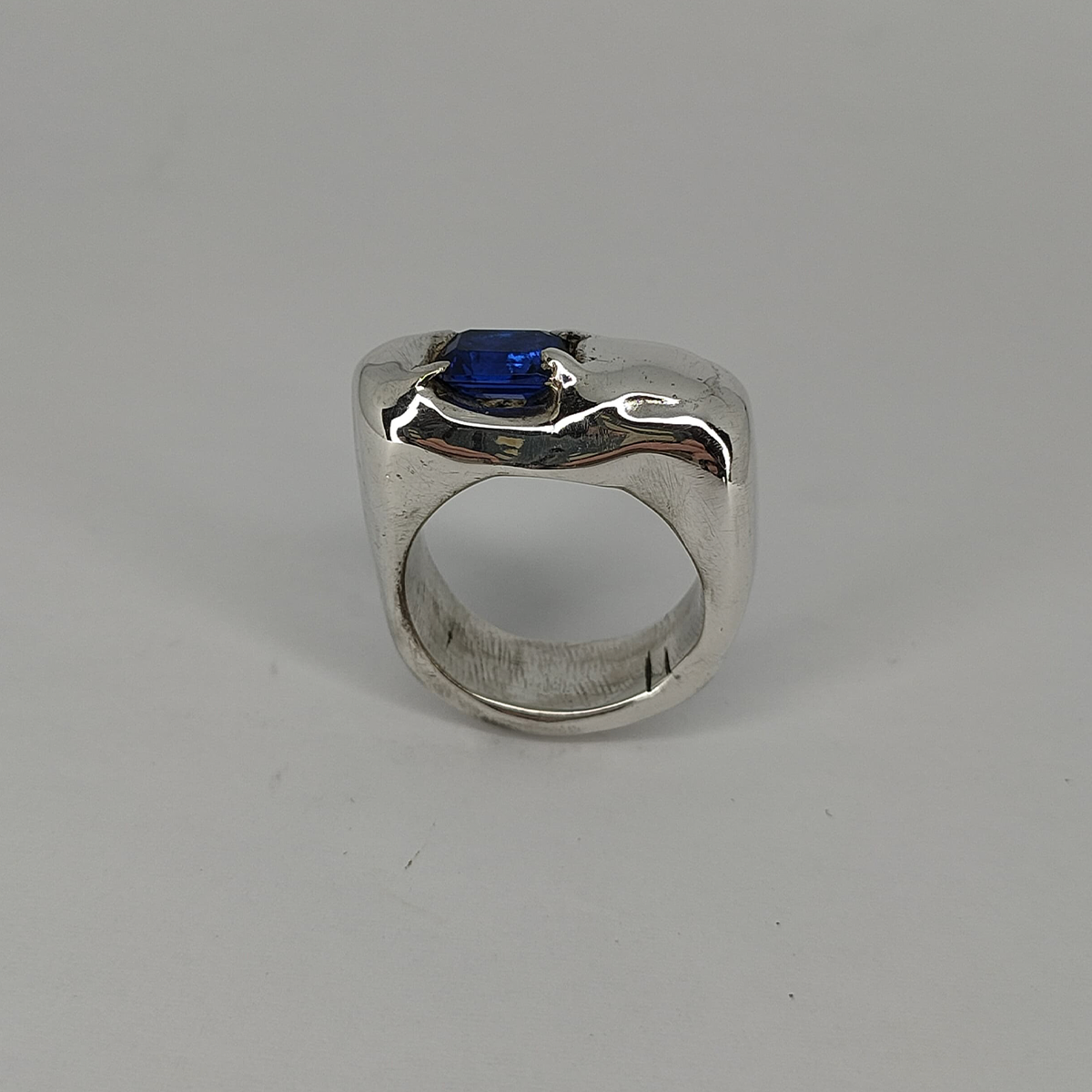 RING "DRIPPY SAPPHIRE DREAMS"